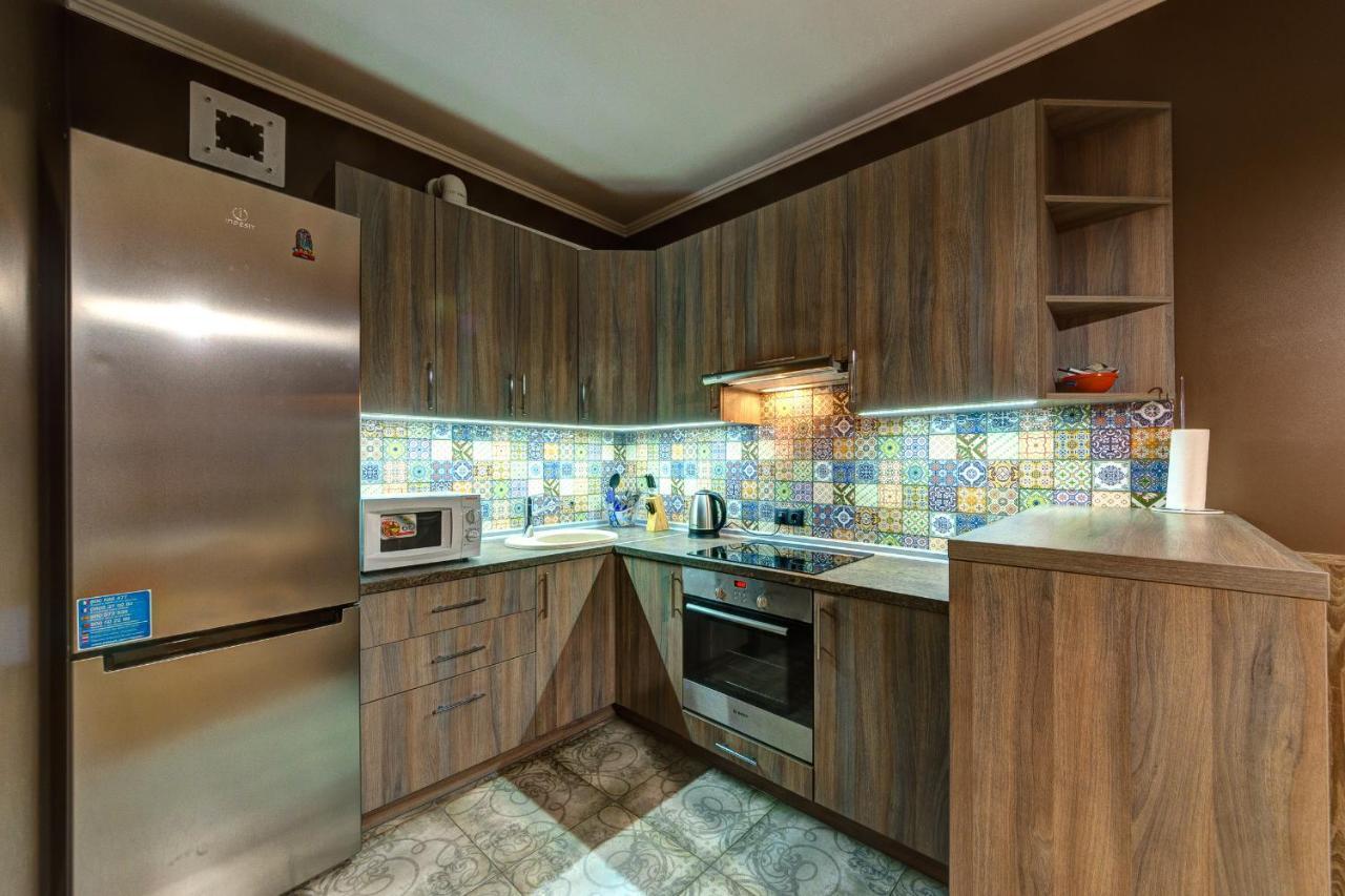 Apartments Near Ukraina Shopping Mall เคียฟ ภายนอก รูปภาพ